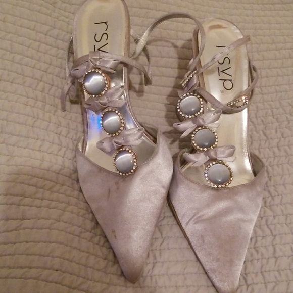 silver or gray dress shoes